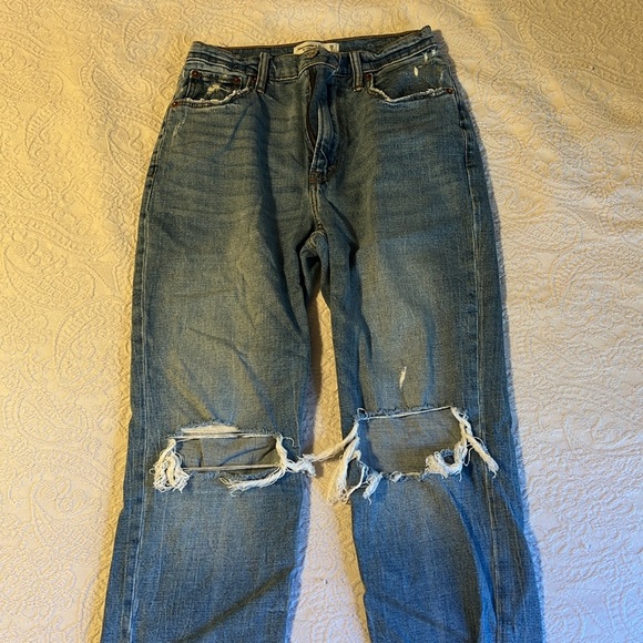 Abercrombie ankle straight ultra high rise Jean - Picture 2 of 2